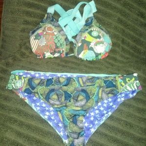 Two piece swimsuit / black top